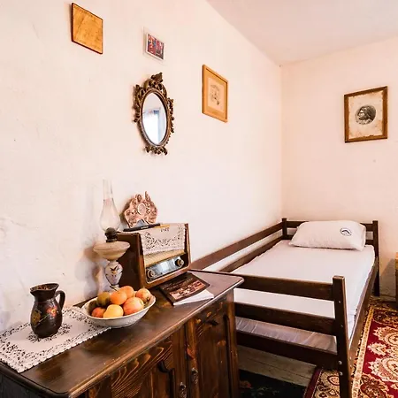 Etno House Shancheva Hostel