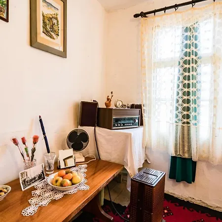 Etno House Shancheva Hostel *